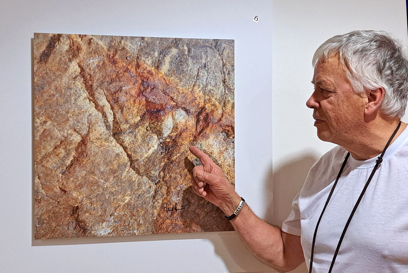 IMG-d3e3f58d70b3eaacff1ec95d572ae75c-V